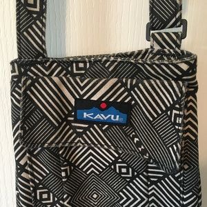 Kavu Crossbody Purse